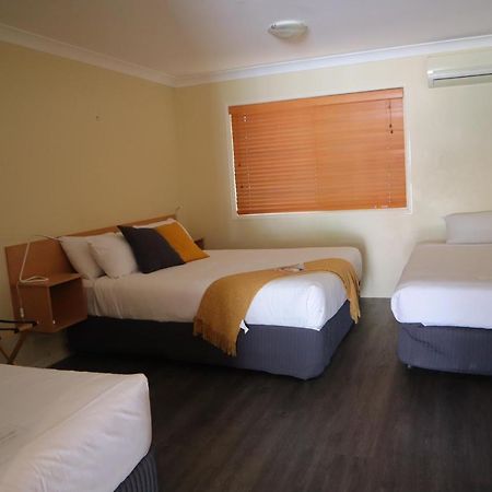 Country Roads Motor Inn Gayndah 외부 사진