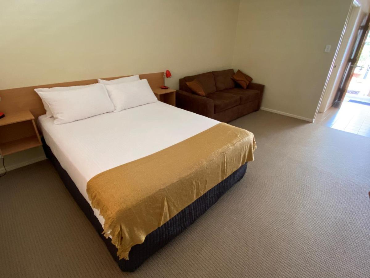 Country Roads Motor Inn Gayndah 외부 사진