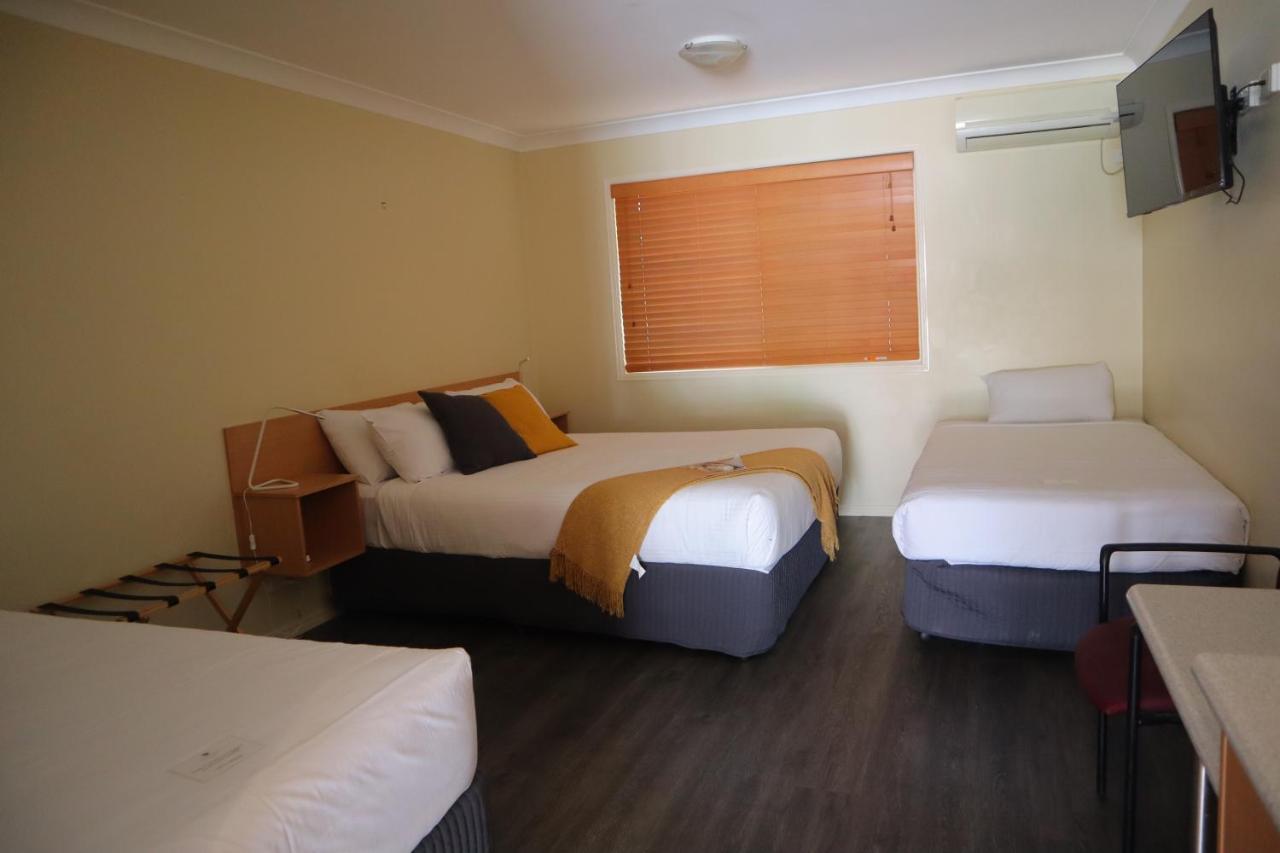 Country Roads Motor Inn Gayndah 외부 사진